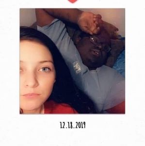 Meet your Posher, Selena